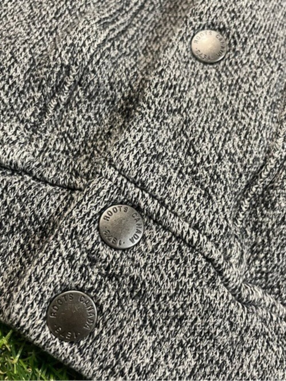 Roots Cardigan - Picture 3 of 9
